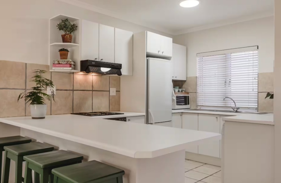 2 Bedroom Property for Sale in River Club Western Cape